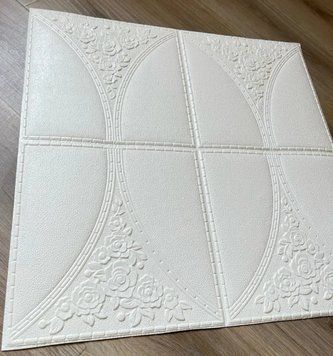 Самоклеюча декоративна 3D панель настінно-стельові білі троянди 700x700x2мм (117) BV-0000234&nbsp; BV-0000881 фото